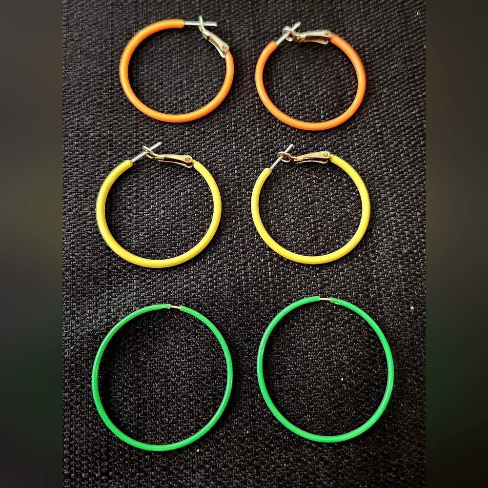 3 pairs, Vibrant Green, Yellow & Orange Very Vintage Hoops. Excellent Cond.